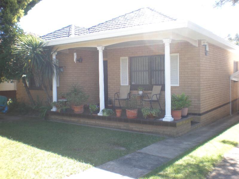 53 Cardigan Rd, Greenacre, NSW 2190
