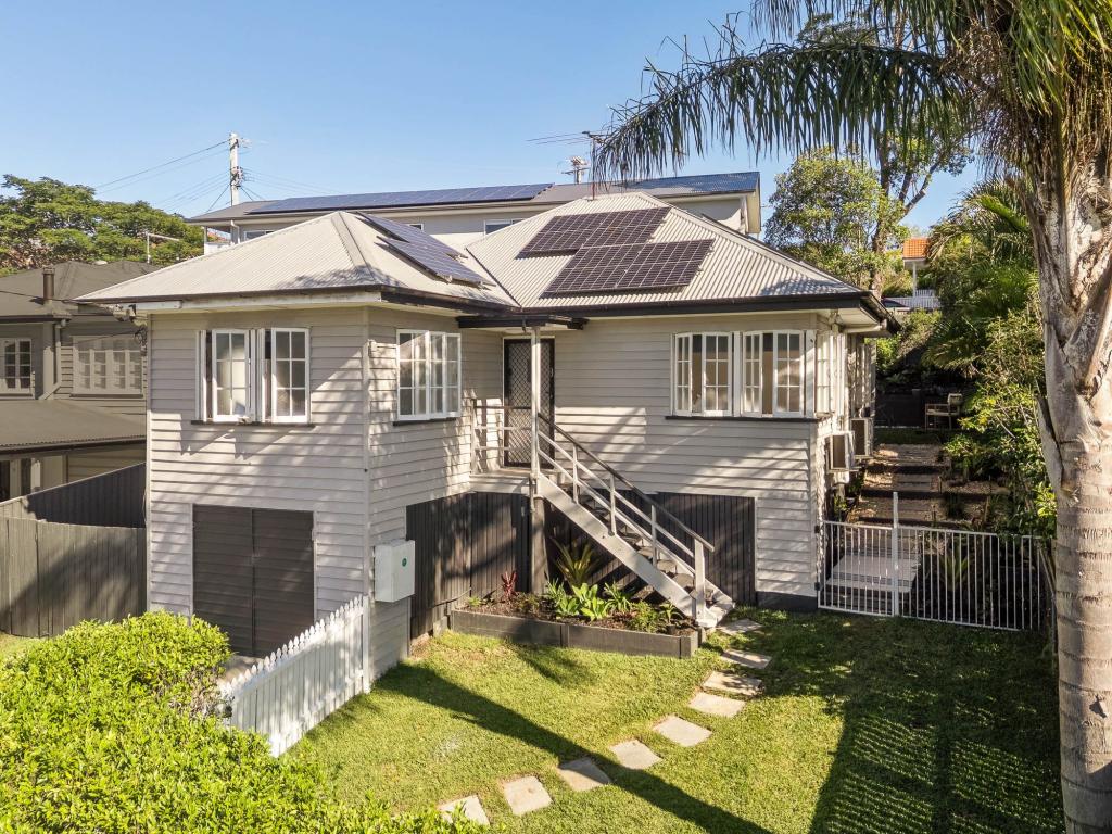 30 Clearview Tce, Seven Hills, QLD 4170