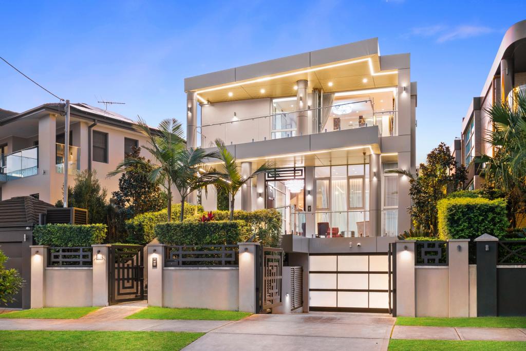 28 Clement St, Russell Lea, NSW 2046