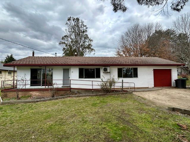 26 Sole St, Guyra, NSW 2365