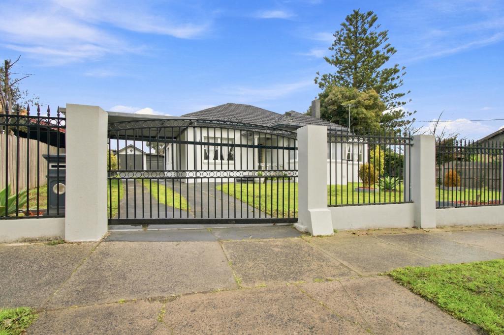 102 Commercial Rd, Morwell, VIC 3840