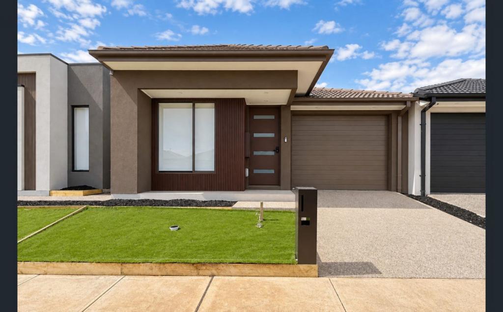 12 Bindaree Dr, Melton South, VIC 3338