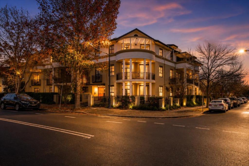 11/40 Parkside Cres, Campbelltown, NSW 2560