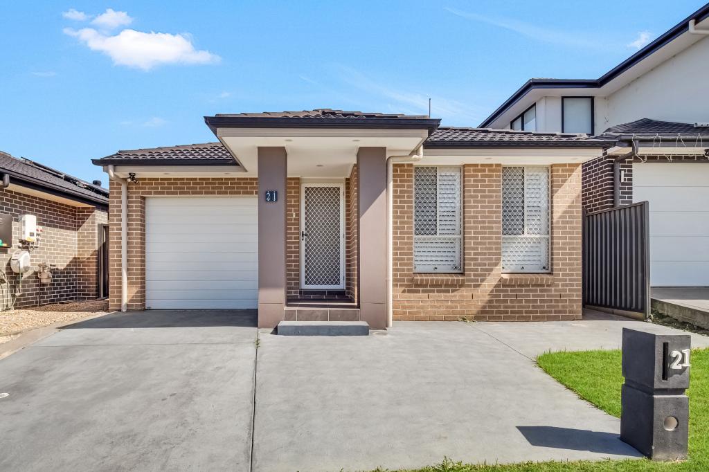 21 Foxall St, Riverstone, NSW 2765