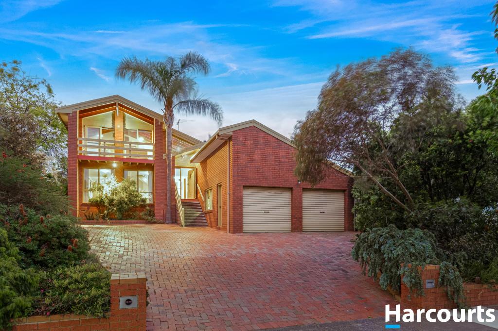 14 Lakeside Bvd, Rowville, VIC 3178