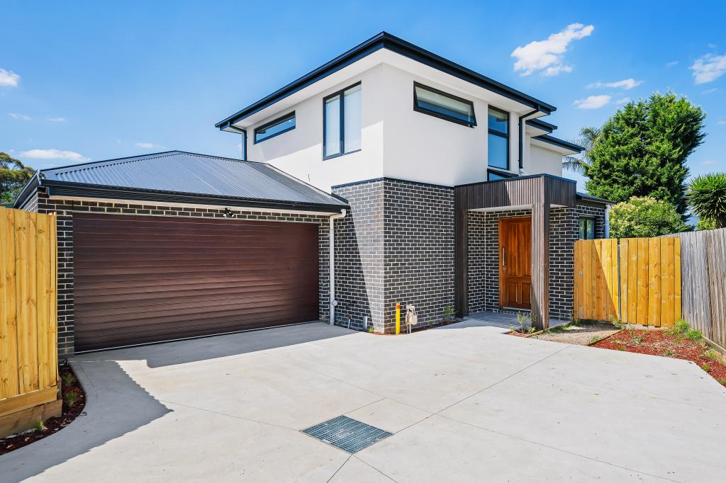 2/8 Mitre Cres, Bayswater, VIC 3153