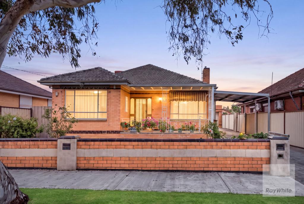 44 VIEW ST, ST ALBANS, VIC 3021