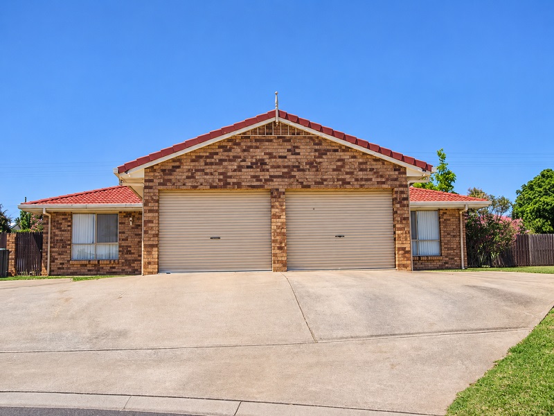 2/2 Ware Ct, Darling Heights, QLD 4350