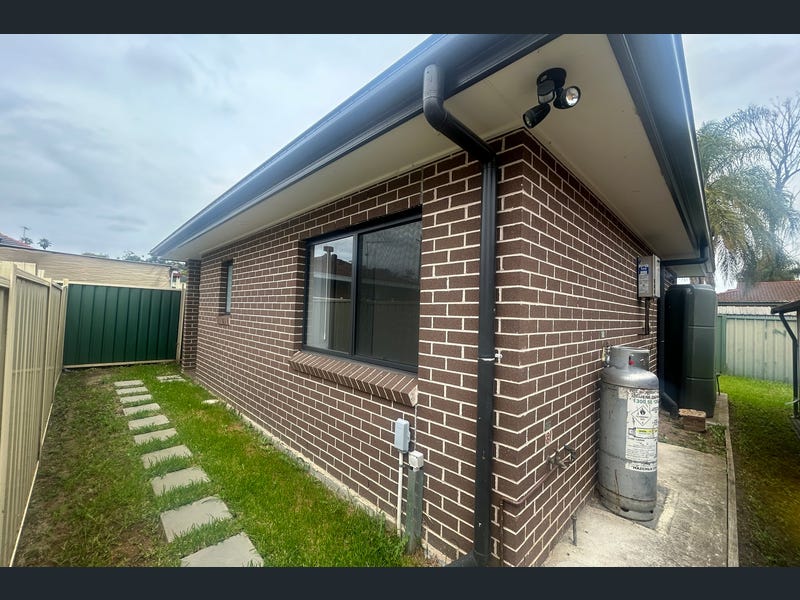 13a Karuah St, Doonside, NSW 2767