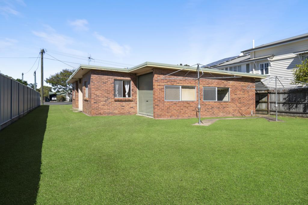 2/109a Woongarra St, Bundaberg West, QLD 4670
