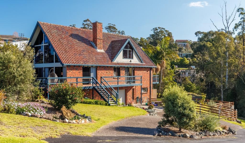 11 Bay St, Eden, NSW 2551