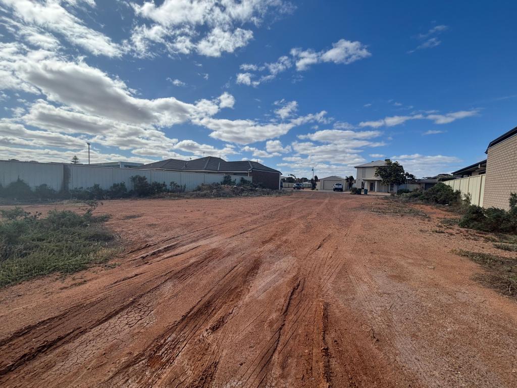 6 Graham Cornes Ct, Whyalla Norrie, SA 5608