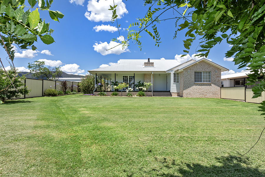 66 GILL ST, MOONBI, NSW 2353