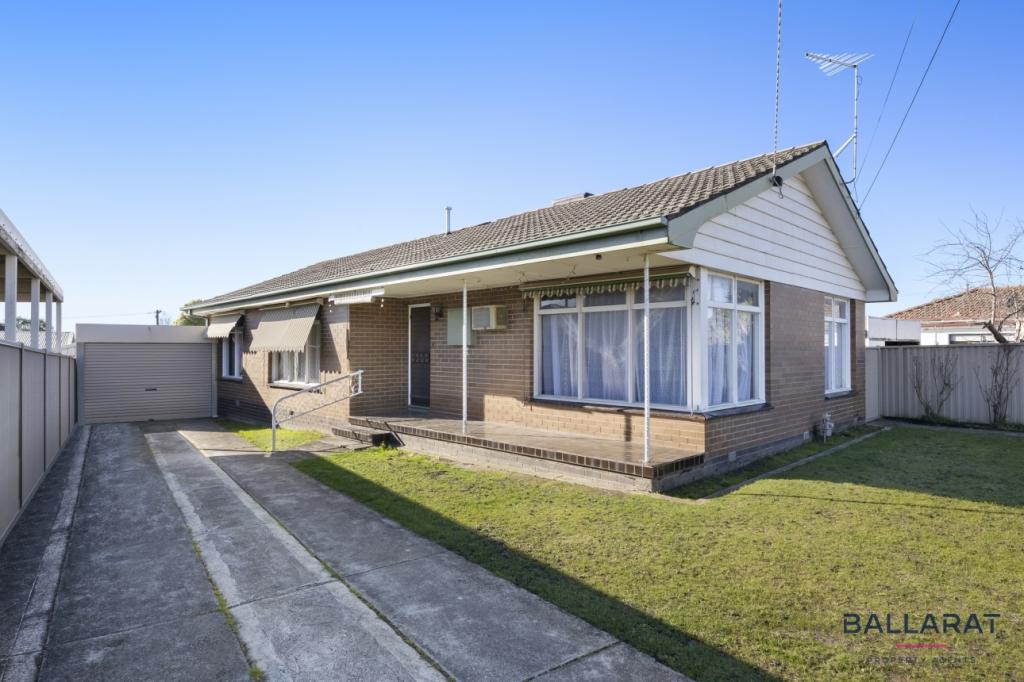 2 Stamford St, Wendouree, VIC 3355