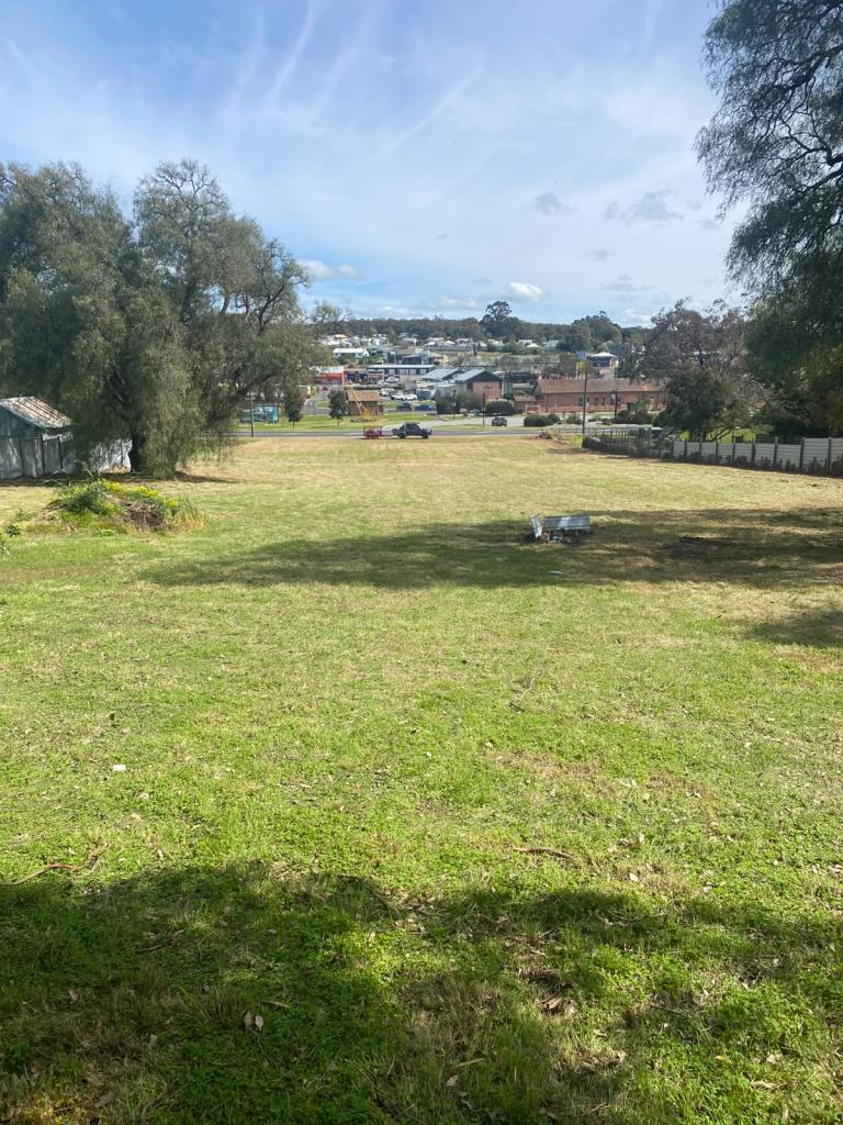 52 Albany Hwy, Mount Barker, WA 6324