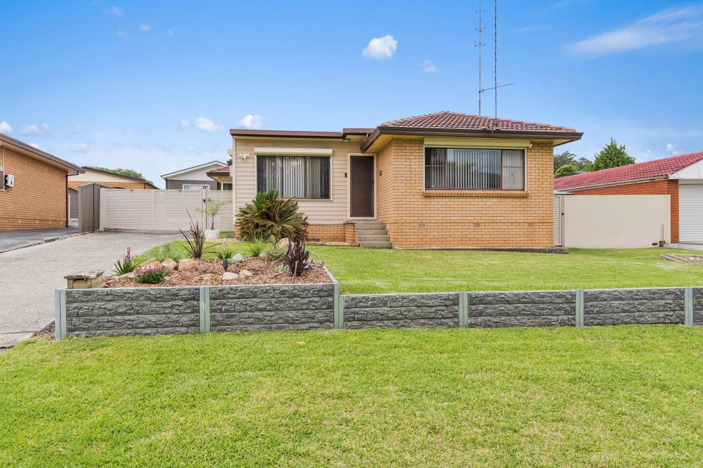 15 Saville Rd, Dapto, NSW 2530