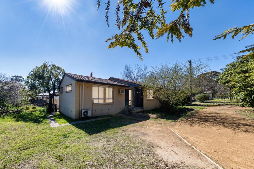 18 Luehmann St, Page, ACT 2614