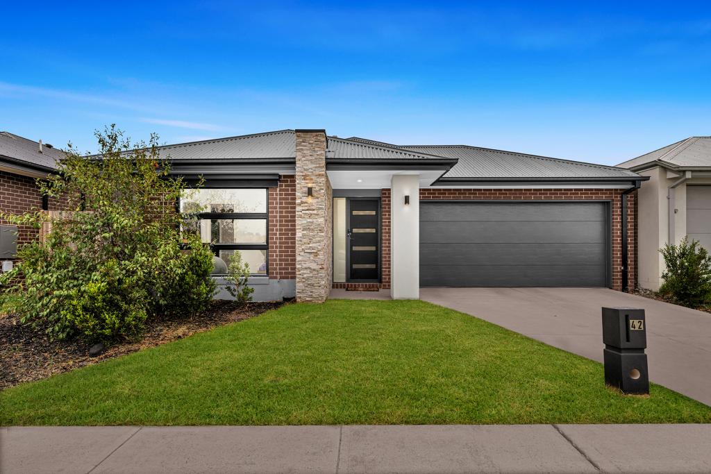 42 Artemis Dr, Cranbourne East, VIC 3977