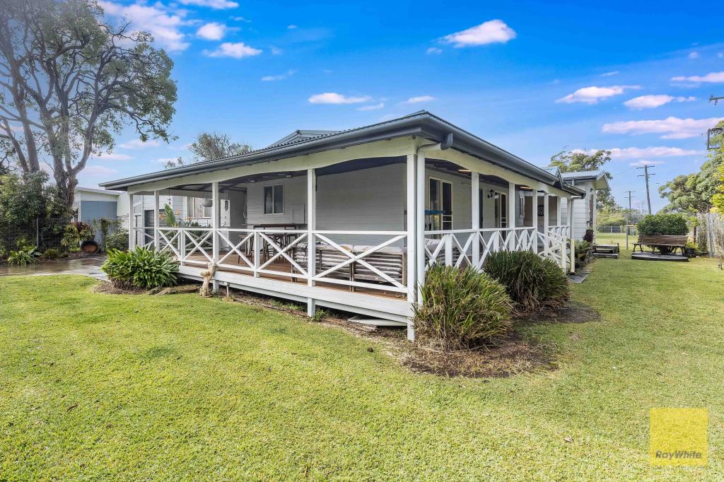 18 Waratah St, Bendalong, NSW 2539