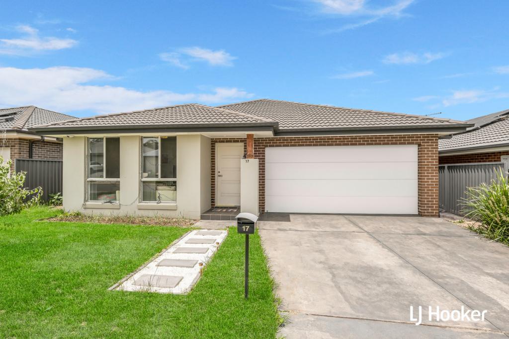 17 Gentry St, Riverstone, NSW 2765