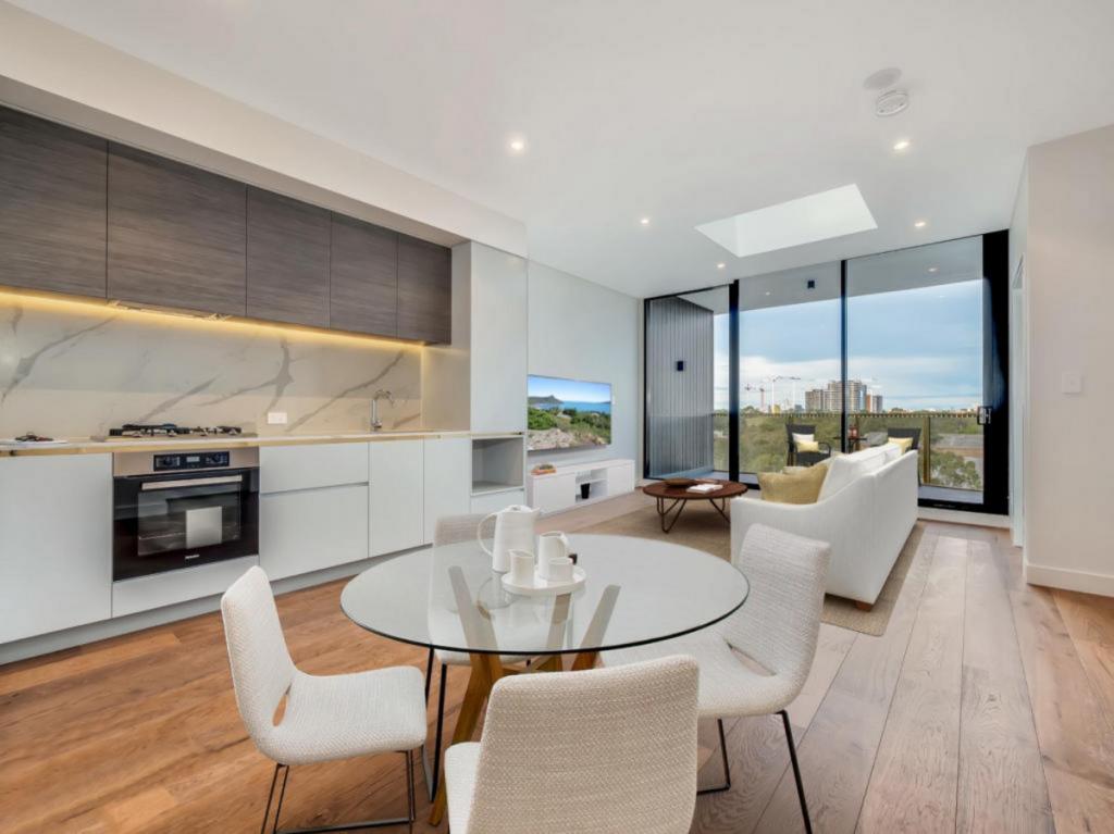 608/55 Holloway St, Banksmeadow, NSW 2019
