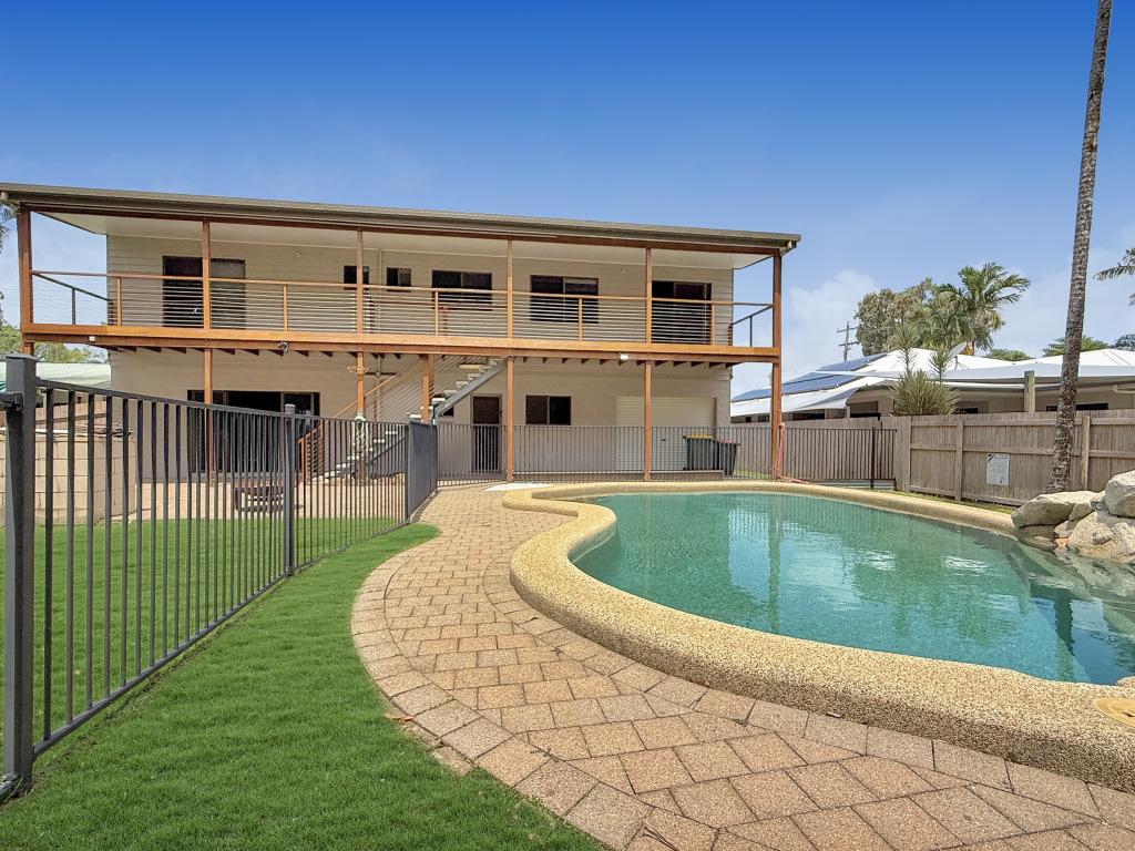 19 Seafarer St, South Mission Beach, QLD 4852