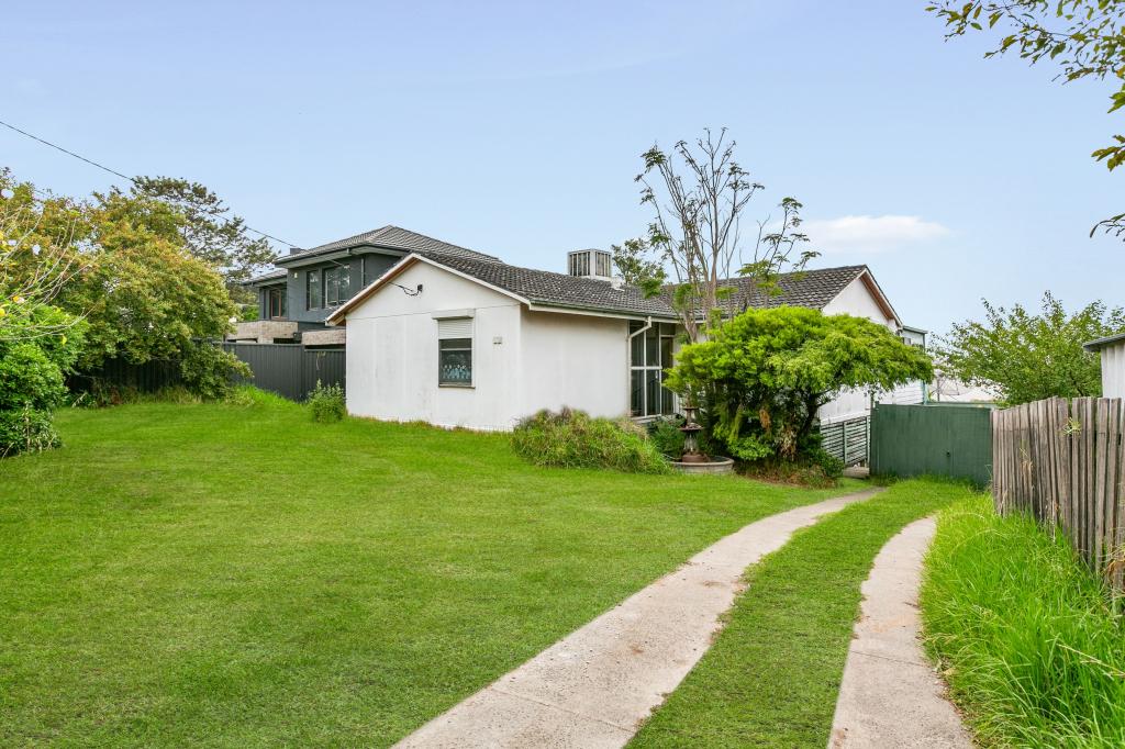 69 Summerhill Rd, Reservoir, VIC 3073