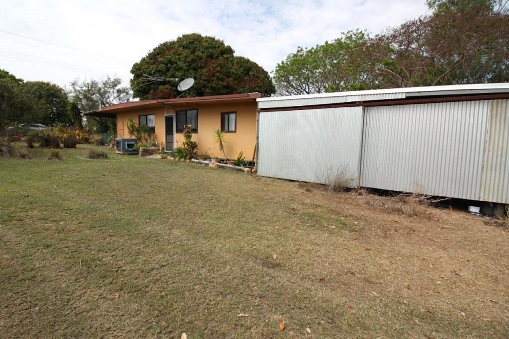 28 Mill St, Pentland, QLD 4816