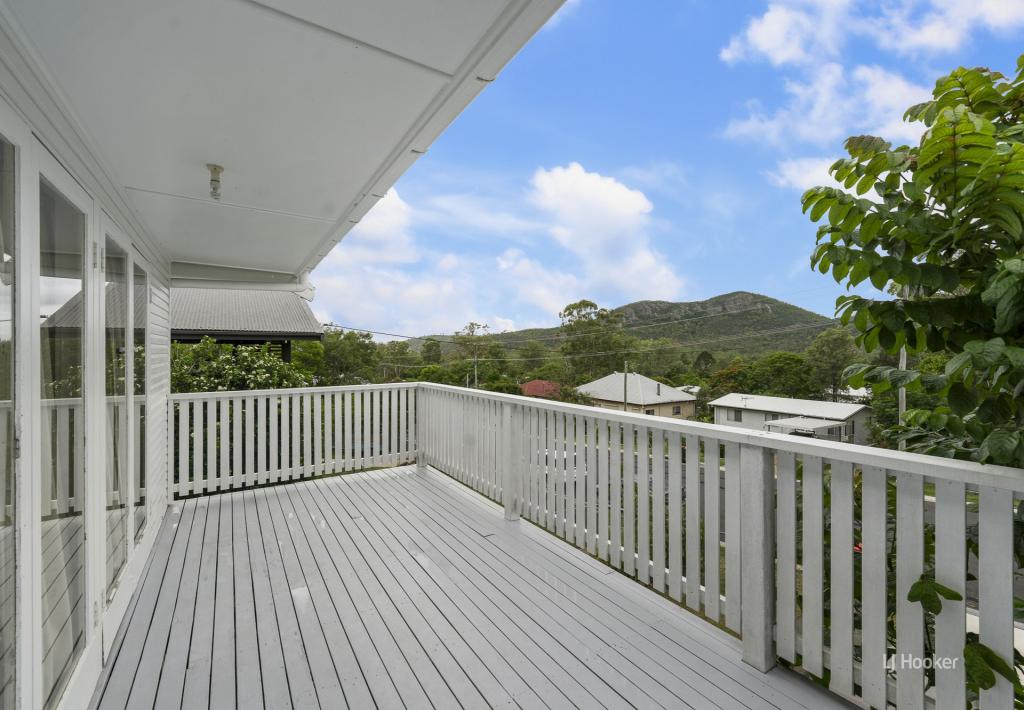 31 Mack St, Esk, QLD 4312