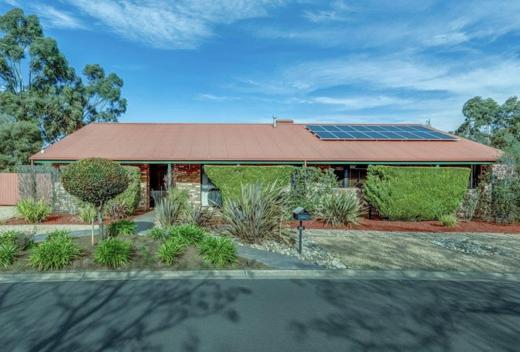 40 Piccolotto Dr, Melton West, VIC 3337