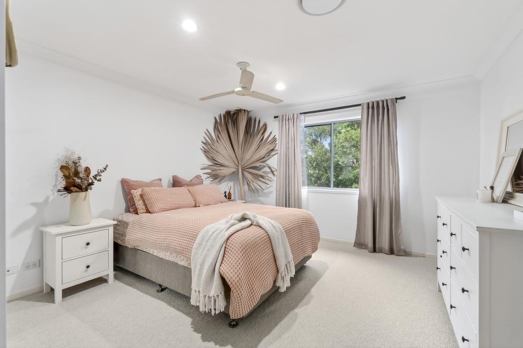 3/1 Belongil St, Pacific Pines, QLD 4211