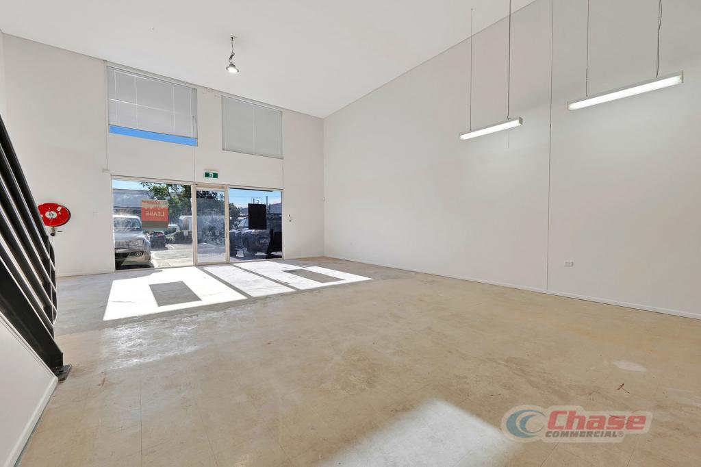 3/43 Lang Pde, Milton, QLD 4064