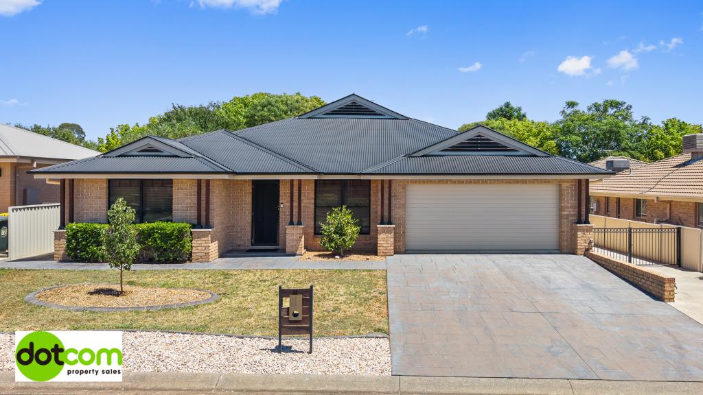 11 Cassia Pl, Calala, NSW 2340