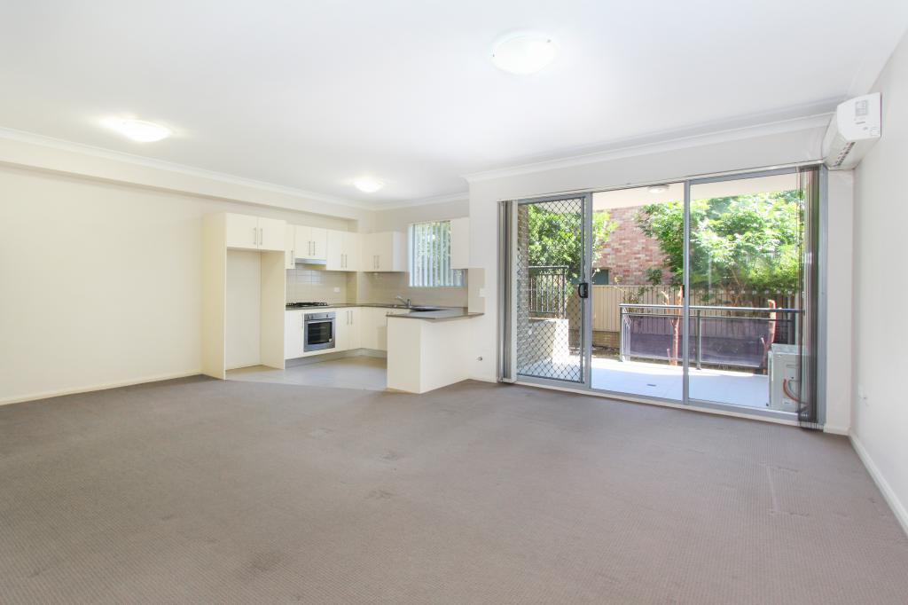 16/21-27 Cross St, Guildford, NSW 2161