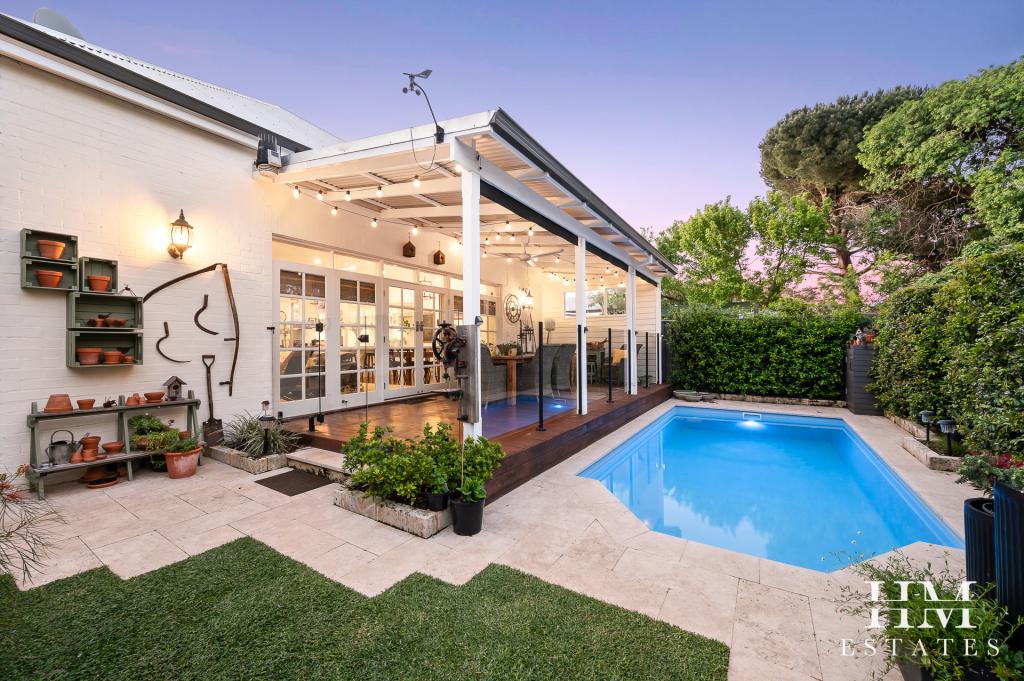 6 Hubert St, Guildford, WA 6055