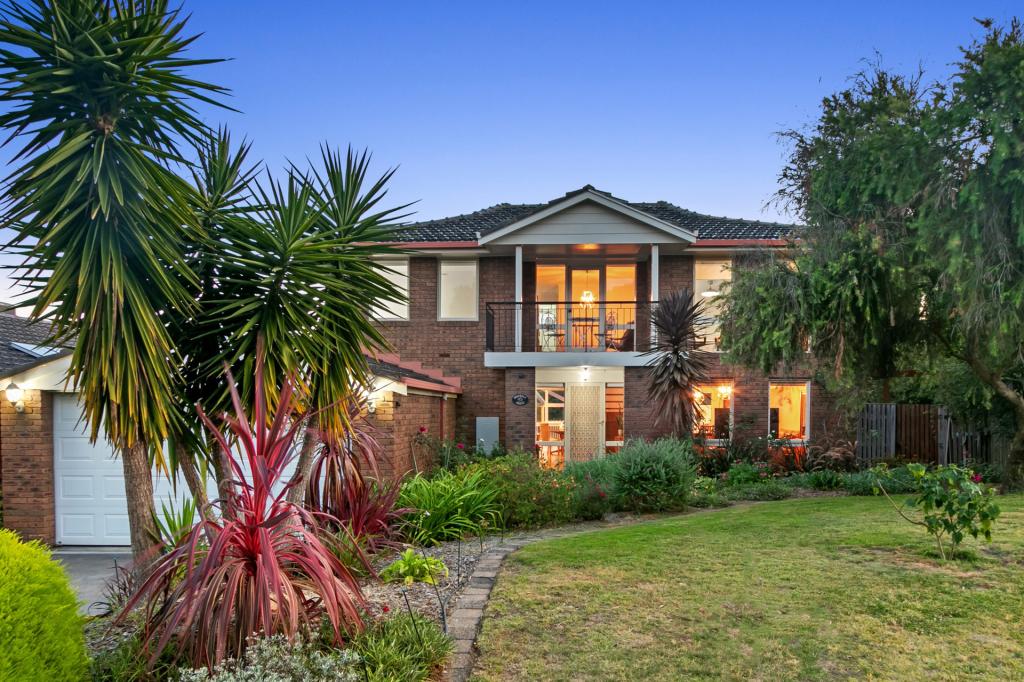 4 Pacific Cl, Wantirna, VIC 3152
