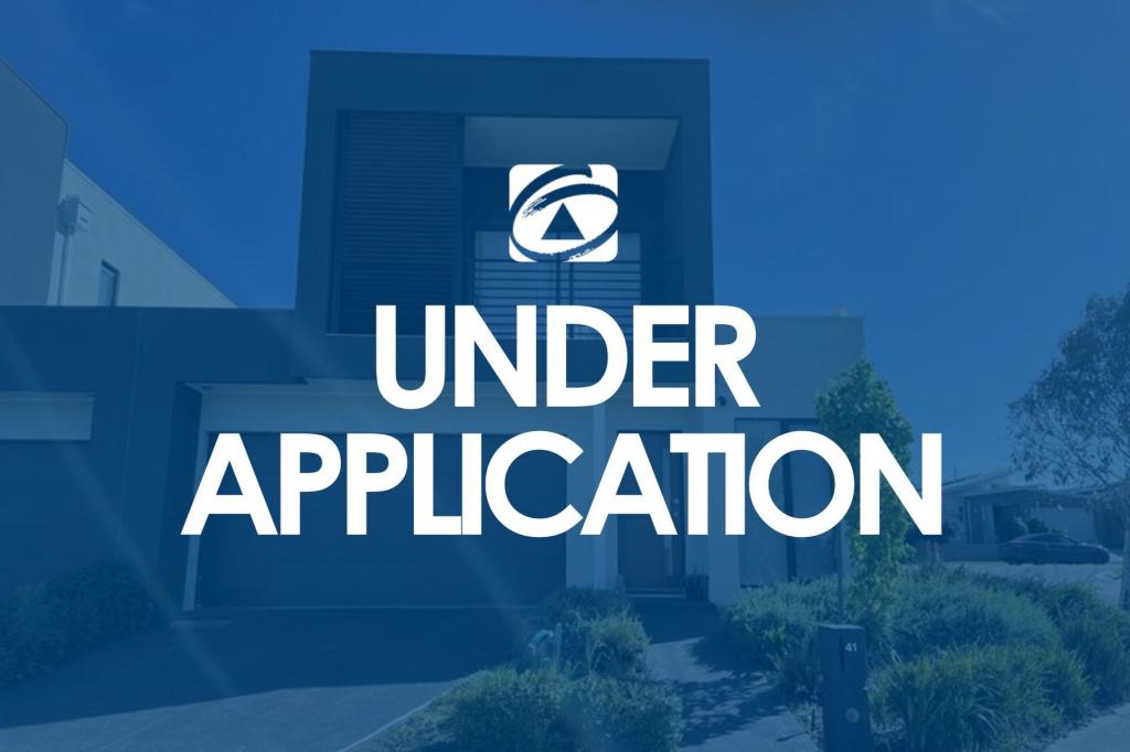 41 Cotswold Cres, Officer, VIC 3809