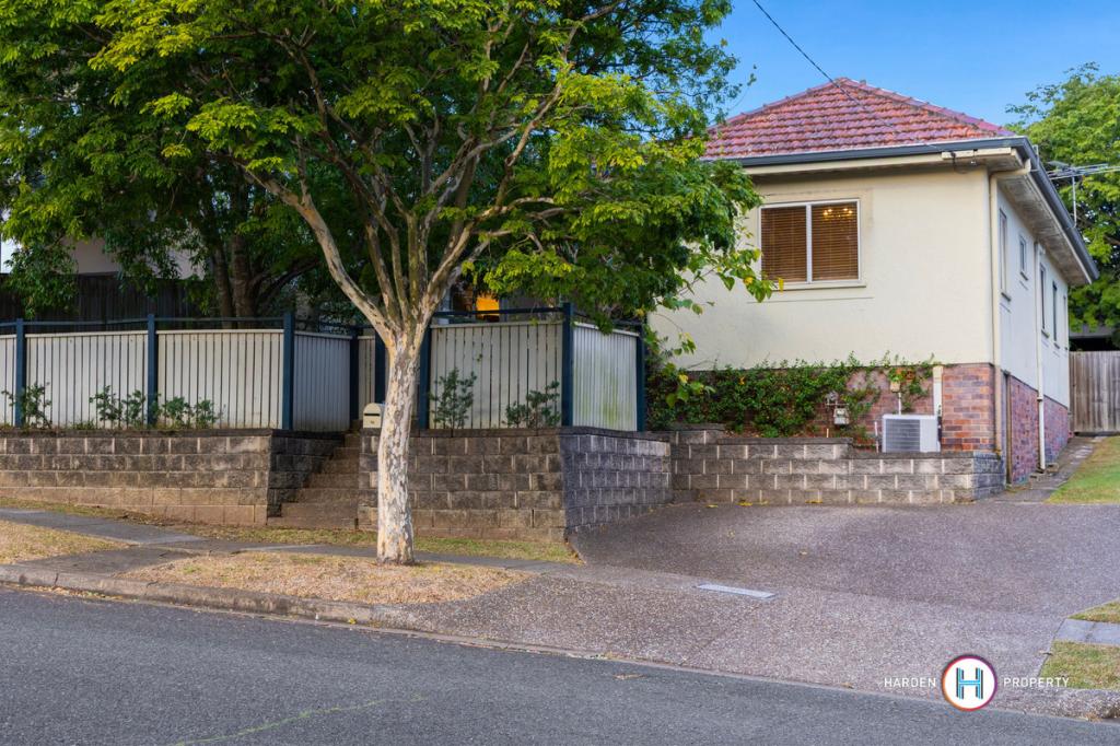 10 Blomfield St, Moorooka, QLD 4105
