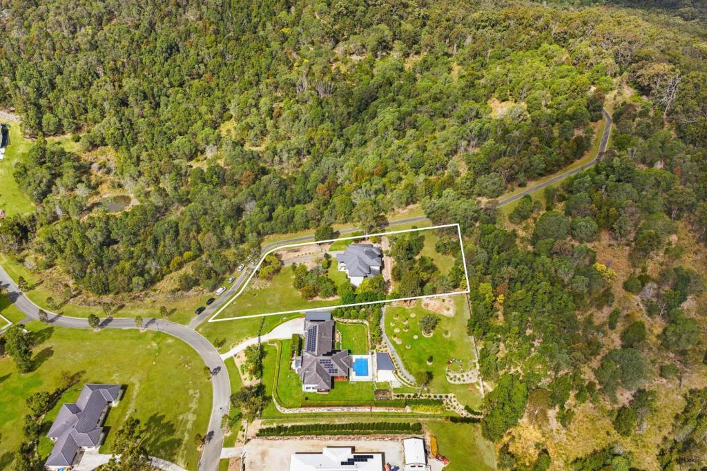 77 Whiptail Pl, Advancetown, QLD 4211