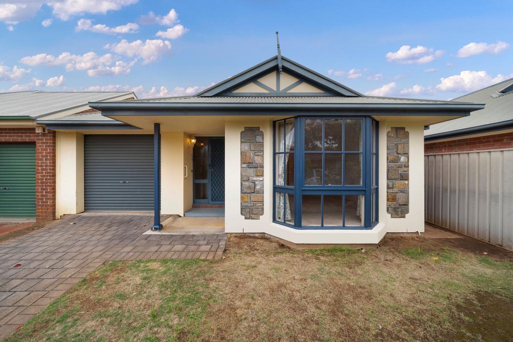 18 Attingham Cres, Oakden, SA 5086
