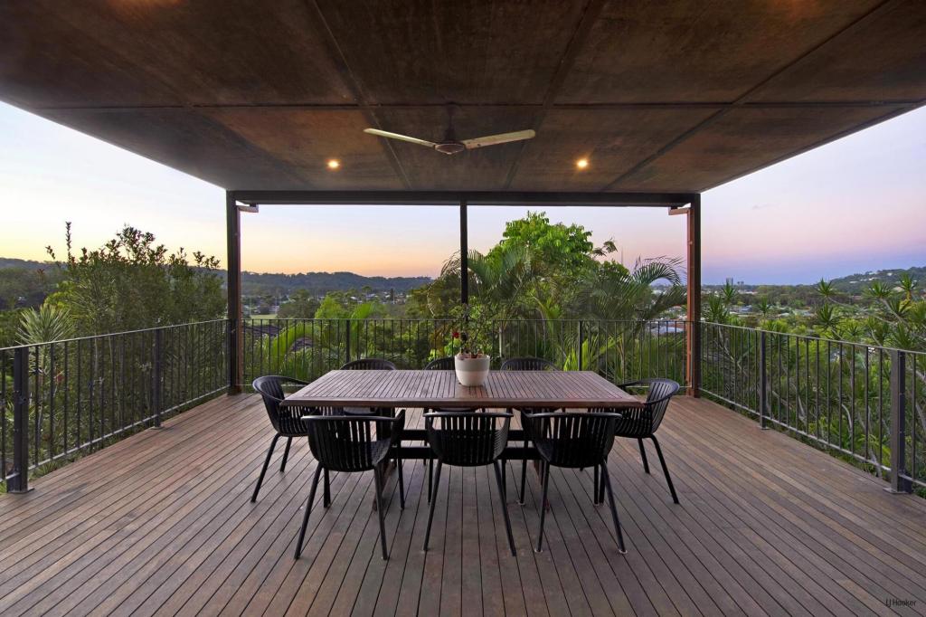 18 Kukulies Ct, Currumbin Waters, QLD 4223