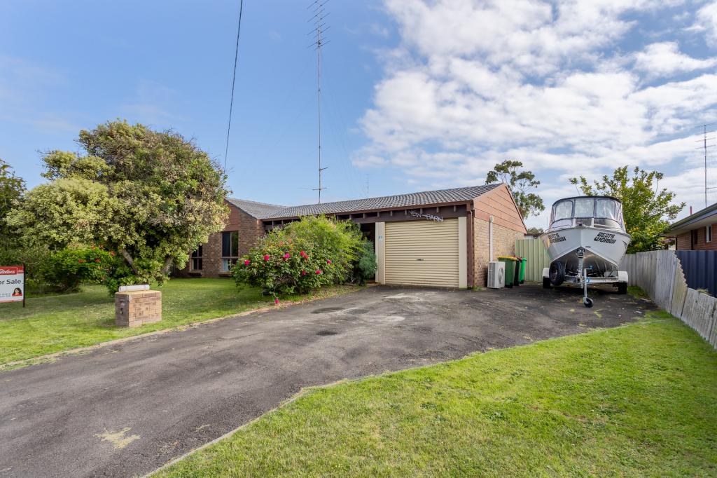 10 Waterwitch St, Carey Park, WA 6230