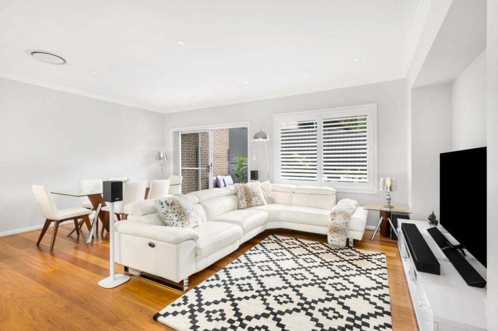 21b Terrie Ave, Figtree, NSW 2525