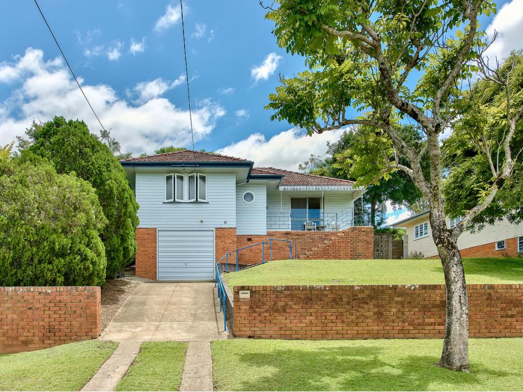 41 Burrowa St, Stafford, QLD 4053