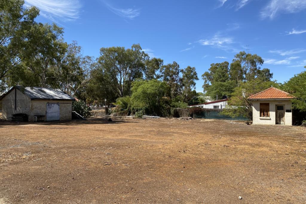 21 Macartney St, York, WA 6302