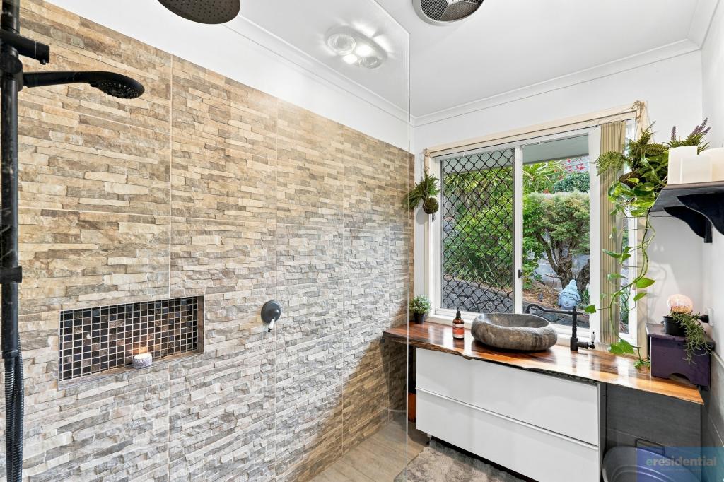 4 Kuter Ct, Edens Landing, QLD 4207