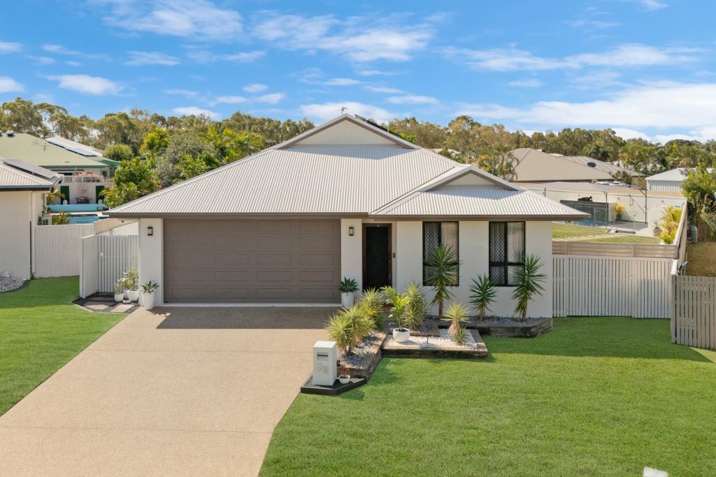 29 Pincer Ct, Bushland Beach, QLD 4818
