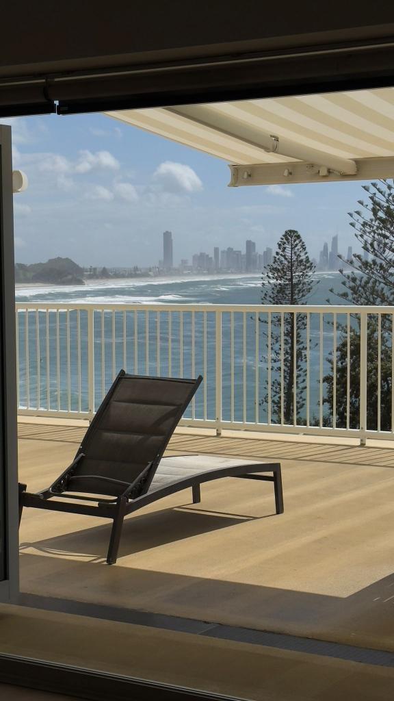 13/2 Goodwin Tce, Burleigh Heads, QLD 4220