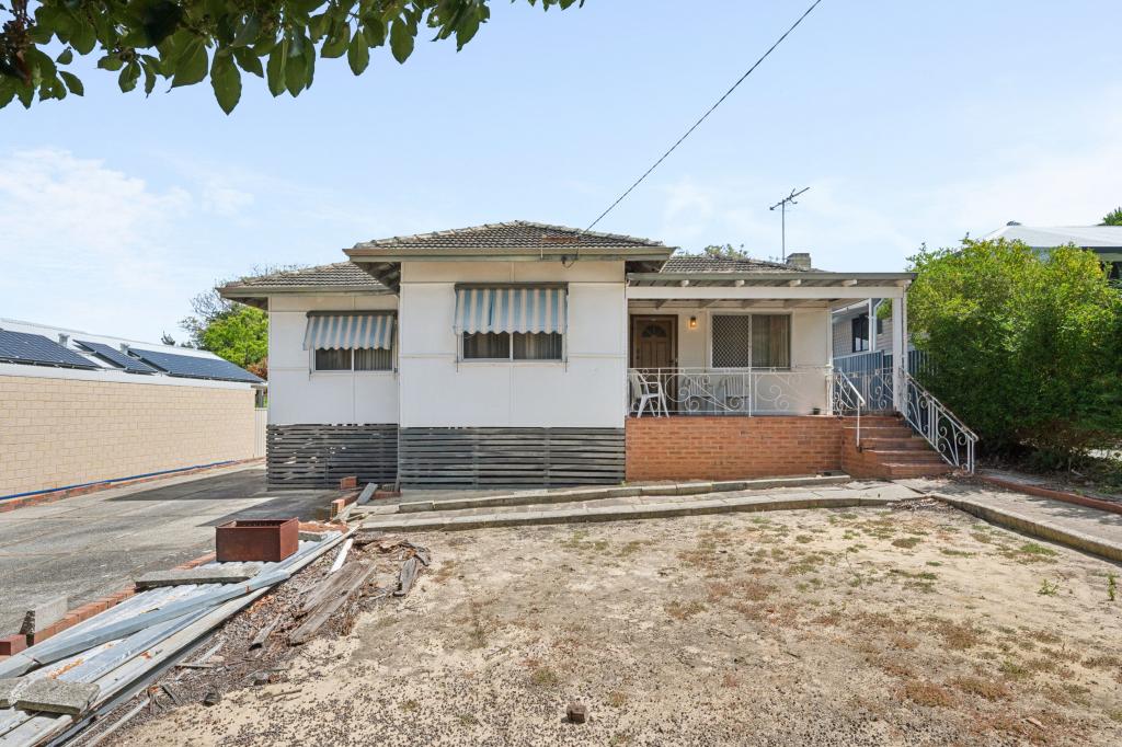 16 Harriott St, Willagee, WA 6156