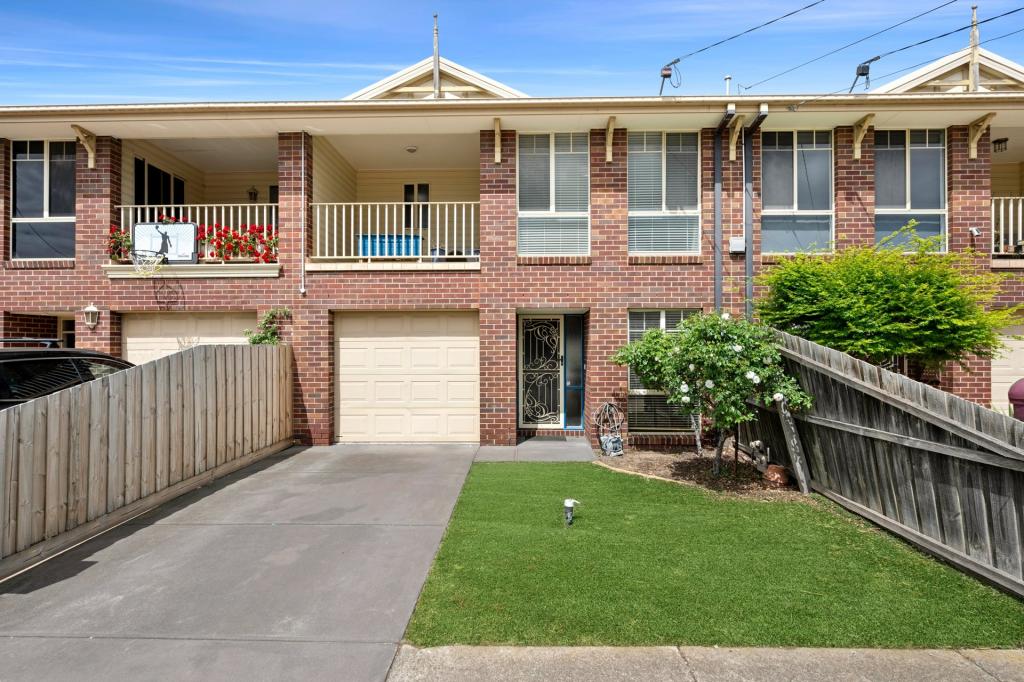 24 Vautier St, Rippleside, VIC 3215